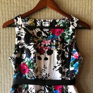 Fresh Floral Summer Maternity Dress by Motherhood